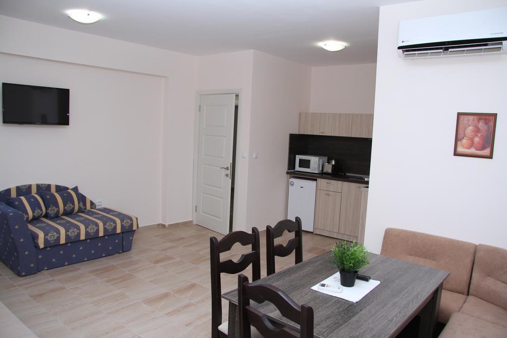 Capuccino Guest Apartments - Free Parking And Wi-Fi Sunny Beach Exterior foto