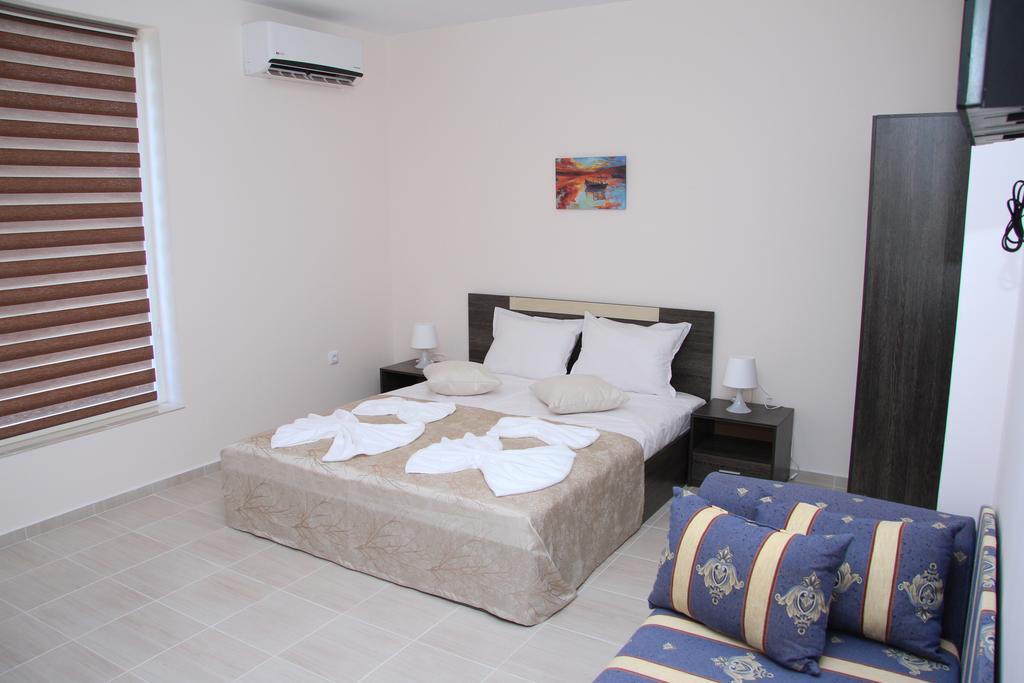 Capuccino Guest Apartments - Free Parking And Wi-Fi Sunny Beach Exterior foto