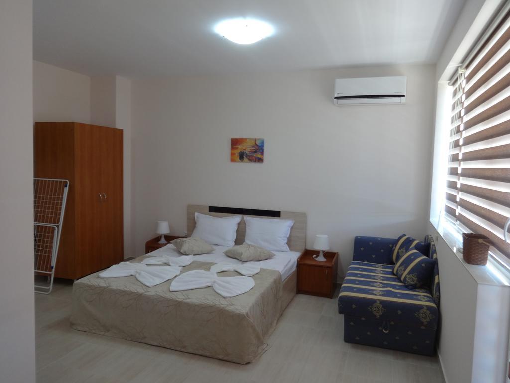 Capuccino Guest Apartments - Free Parking And Wi-Fi Sunny Beach Exterior foto